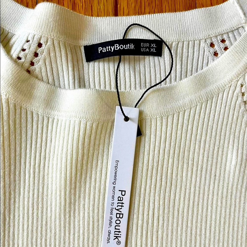 Ribbed knit sweater XL.